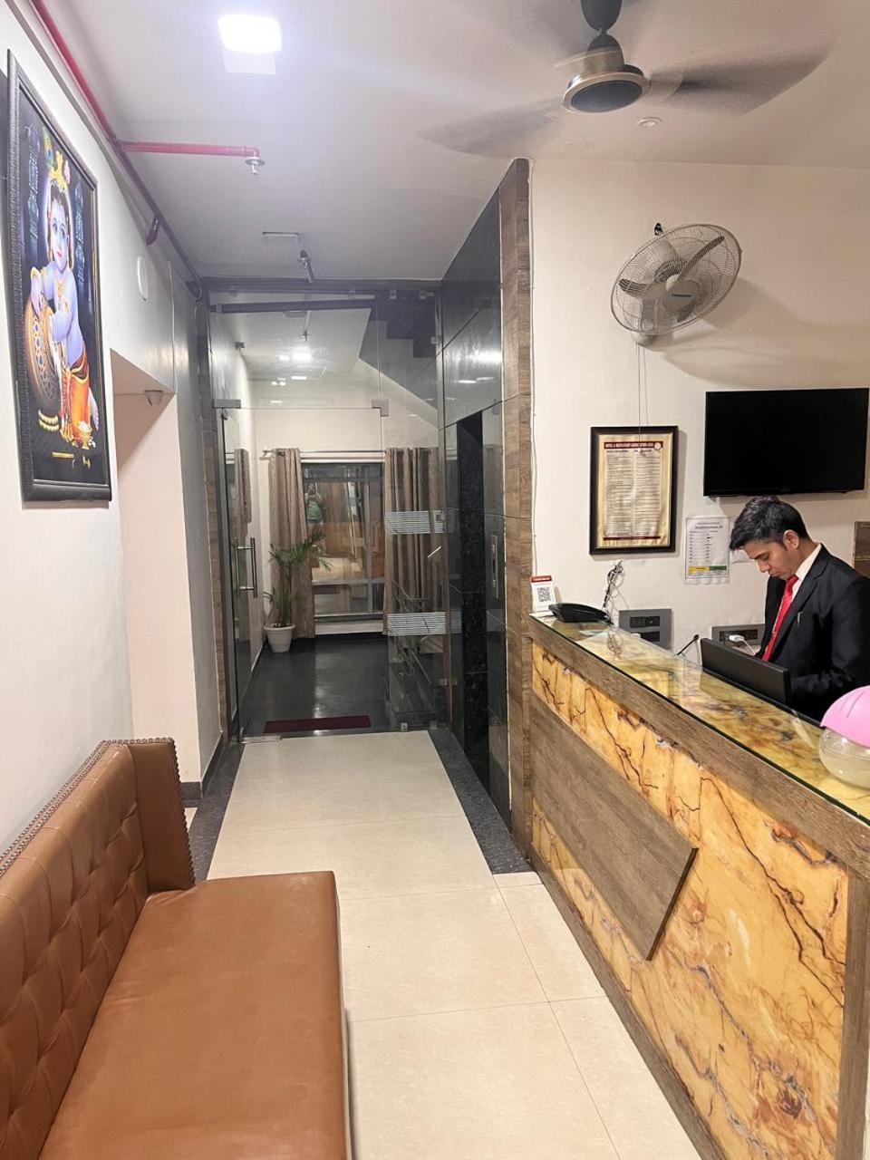 Hotel Parklane Agra (Uttar Pradesh) Buitenkant foto